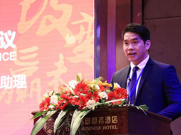 郴州錦馬置業(yè)有限公司,會(huì)議室,標(biāo)準(zhǔn)房,豪華房,商務(wù)房,娛樂房,商務(wù)休閑房,豪華套房哪里好 郴州錦馬置業(yè)有限公司,會(huì)議室,標(biāo)準(zhǔn)房,豪華房,商務(wù)房,娛樂房,商務(wù)休閑房,豪華套房哪里好