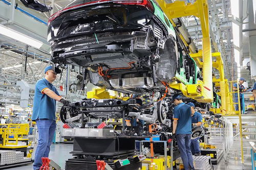 新能源汽車智慧工廠 驅(qū)動未來，技術(shù)引領(lǐng)生產(chǎn)革新